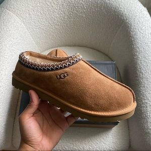 UGG Tasman Slipper